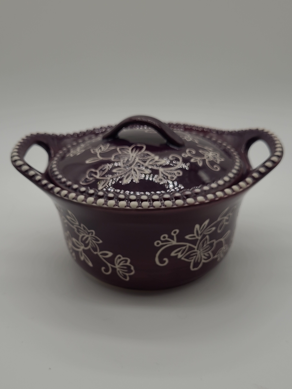 Temp-tations Floral Lace Eggplant Purple 16 oz Handled Lidded Soup Bowl